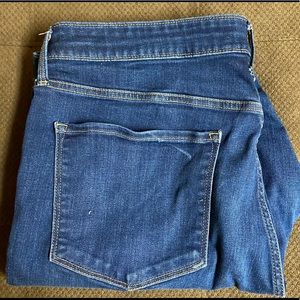 Old Navy Rockstar Jeggings: Slimming Pockets